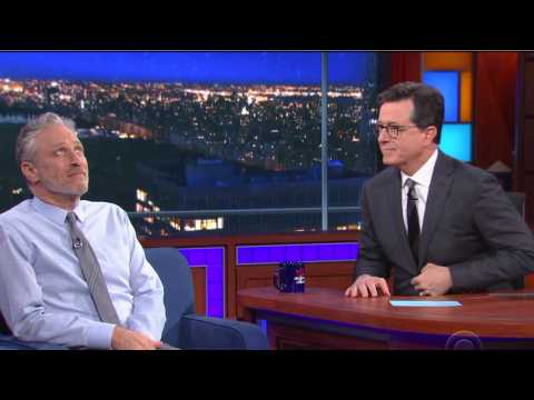 VIDEO : Stephen Colbert Hosts Daily Show Reunion