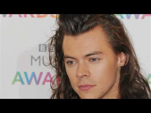 VIDEO : Did Harry Styles Write A Song About His Famous Ex?