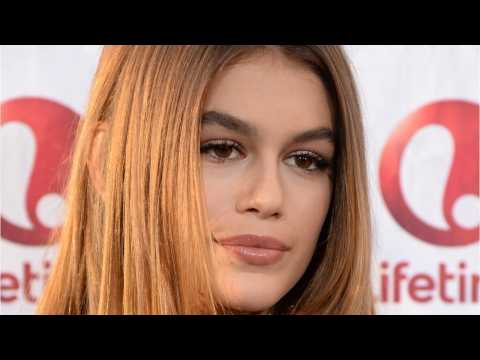 VIDEO : Kaia Gerber Gives The Best Beauty Advice From Mom Cindy Crawford