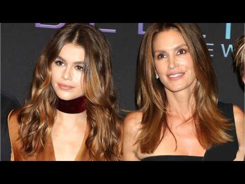 VIDEO : Cindy Crawford's Modeling Advice For Daughter Kaia Gerber