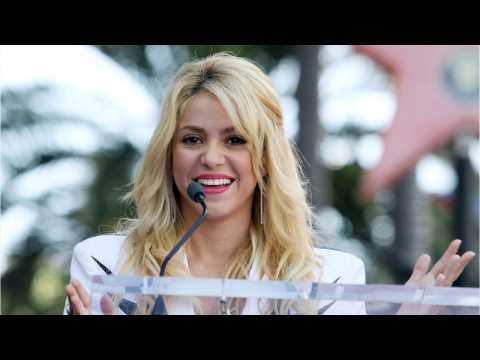 VIDEO : Shakira Announces New Album 