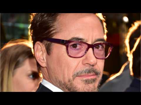VIDEO : Meet Robert Downey Jr. On Set