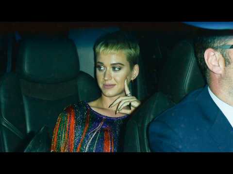 VIDEO : Is Katy Perry's New Single About Taylor Swift?