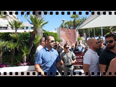 VIDEO : Cannes 2017 : Quand Eva Longoria cre l'meute sur la Croisette
