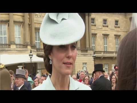 VIDEO : Kate Middleton, George, and Charlotte At Pippa's Wedding