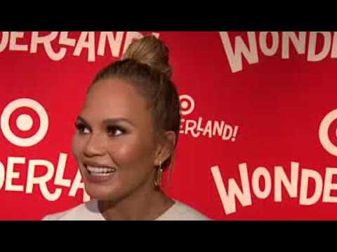 VIDEO : Chrissy Teigen Says Daughter Luna Refuses to Eat What She Cooks
