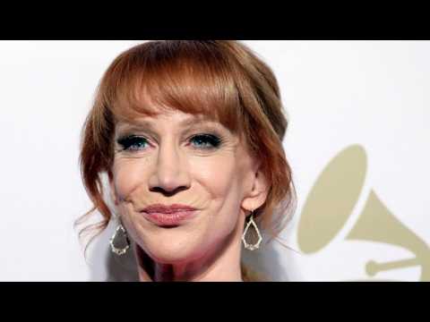VIDEO : Kathy Griffin Causes Howls Of Outrage With Politically Provacative Photo