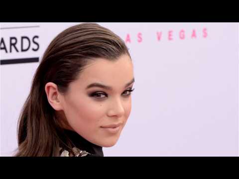 VIDEO : Hailee Steinfeld May Join Transformers