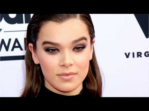VIDEO : Hailee Steinfeld May Star In Transformers Bumblebee Spinoff