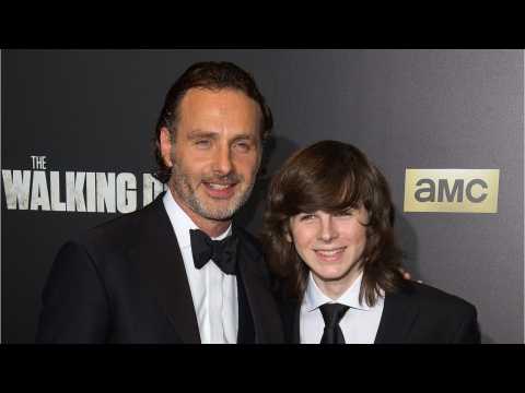 VIDEO : Andrew Lincoln Pops In For Chandler Riggs' Graduation Party