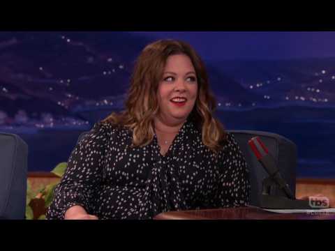 VIDEO : Melissa McCarthy To Co-Produce Puppet Stripper Film