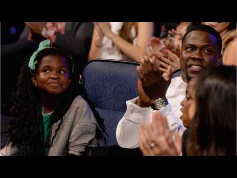 VIDEO : Kevin Hart Congratulates Daughter On 6th Grade Graduation