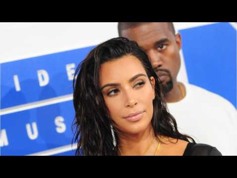 VIDEO : Kim Kardashian Cuddles Up To Kanye West On Trip To Japan