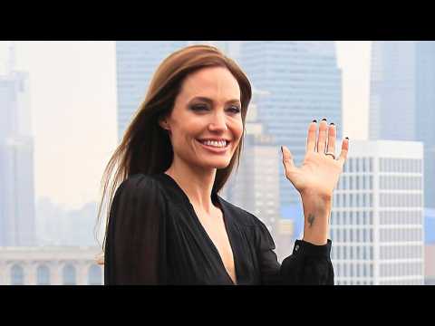 VIDEO : Angelina Jolie To Star In 'Maleficent 2'