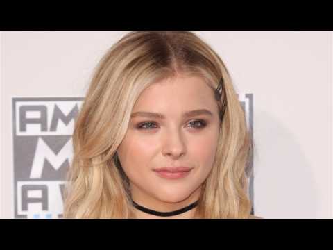 VIDEO : Are Chloe Grace Moretz and Brooklyn Beckham Back Together?