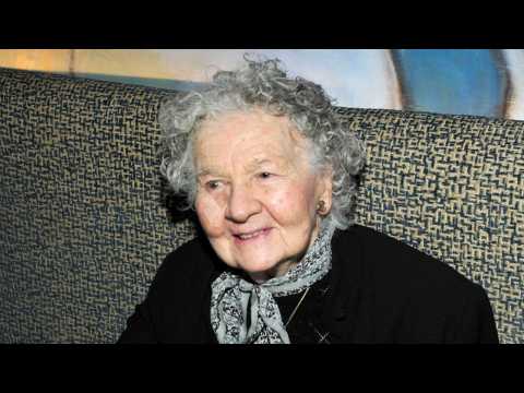 VIDEO : Legendary New Yorker Journalist Lillian Ross Dies at 99
