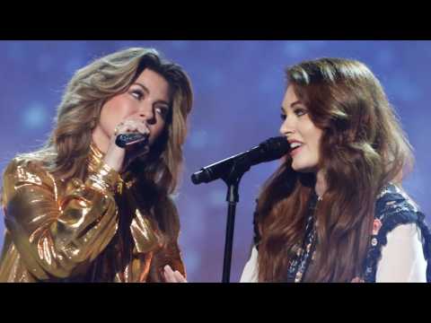 VIDEO : Shania Twain Sings Duet with Deaf Singer Mandy Harvey