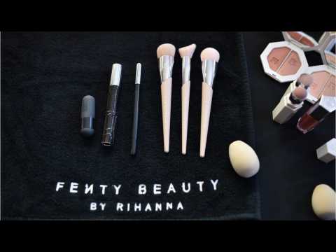 VIDEO : Fenty Beauty Just Announced When Its Holiday Collection Is Dropping