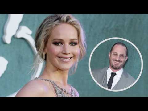 VIDEO : Jennifer Lawrence Gushes About Boyfriend Darren Aronofsky's Brilliance