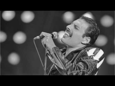 VIDEO : Mike Myers Wanted for Queen Biopic