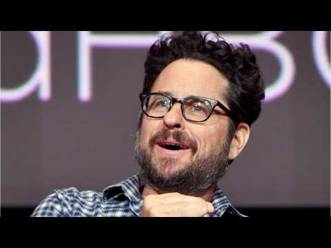 VIDEO : Was J.J. Abrams Really The First Offered To Direct Episode IX?