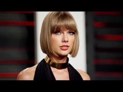 VIDEO : How Come Taylor Swift Has Remained So Private Lately?
