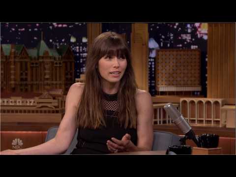 VIDEO : Jessica Biel Opens Up About Parenting A Toddler