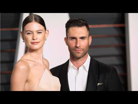 VIDEO : Behati Prinsloo and Adam Levine Are Expecting Another Baby