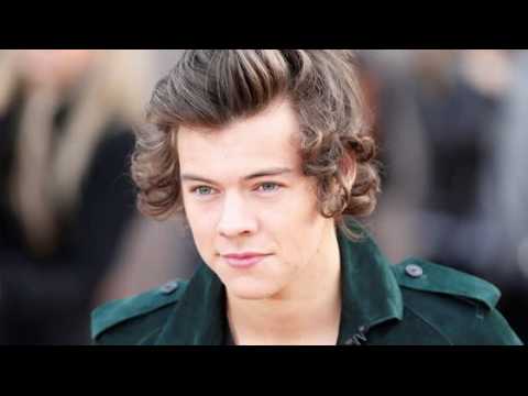VIDEO : Harry Styles distances himself from One Direction in documentary