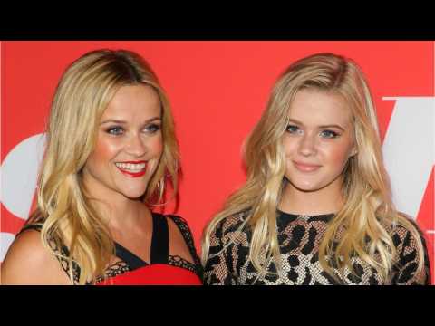 VIDEO : Reese Witherspoon Posts Sweet Birthday Message On Instagram To Daughter