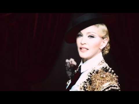 VIDEO : Madonna se muda a Portugal por su hijo David