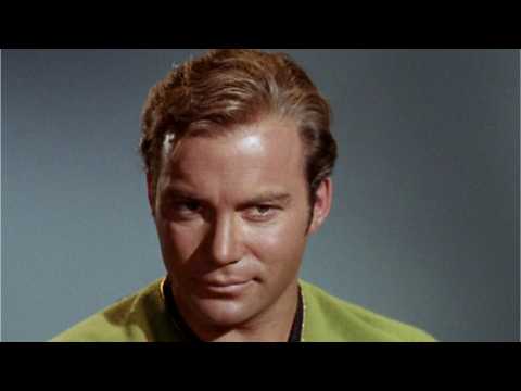 VIDEO : William Shatner Mocked ?Star Wars On Twitter