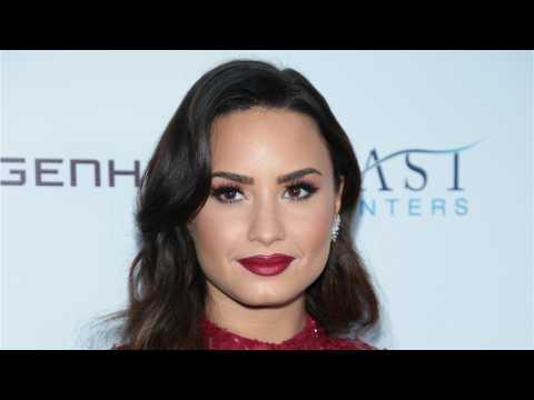 VIDEO : Demi Lovato Wants to Help Save DACA
