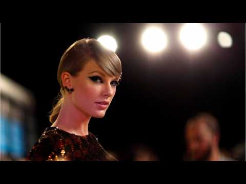 VIDEO : Taylor Swift Breaks Spotify Record