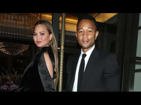 VIDEO : John Legend's daughter is already mocking him thanks to Chrissy
