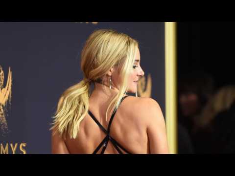 VIDEO : Emmy Awards 2017: Shailene Woodley Is Now Blonde