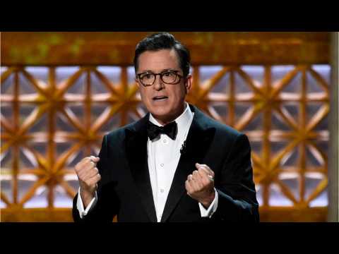 VIDEO : Stephen Colbert Brought Out Sean Spicer For A Memorable Emmys Monologue