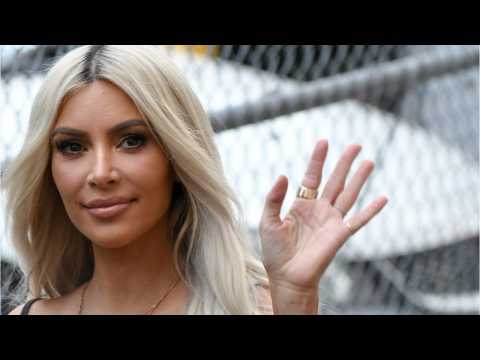 VIDEO : Kim Kardashian Admits She Wears 