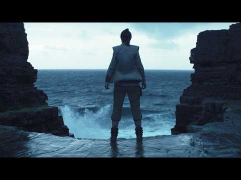 VIDEO : Snoke Is A ?Test? For Rey In The Last Jedi