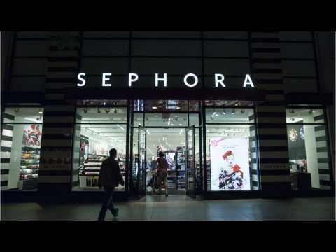 VIDEO : A child reportedly destroyed over $1,000 of makeup at Sephora ? and the photos are horrific