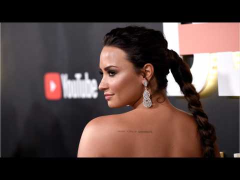 VIDEO : Is Demi Lovato Getting Married?