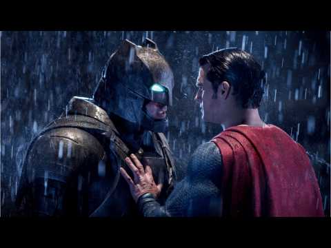 VIDEO : When Is Henry Cavill Done With Superman?