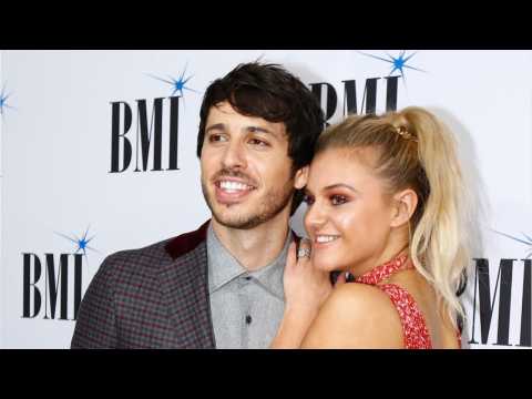 VIDEO : Kelsea Ballerini Is Getting Her Wedding Weekend Started