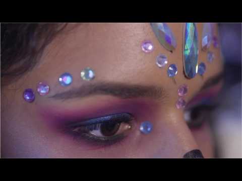VIDEO : Makeup Empowers 23-Year-Old NYC Creative