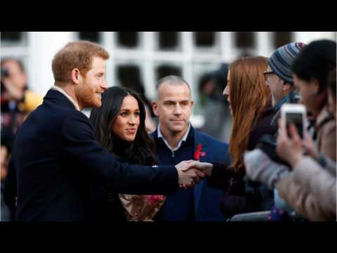 VIDEO : Prince Harry And Meghan Markle Wore Matching Outfits
