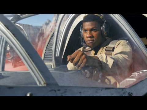 VIDEO : Rotten Tomatoes Defends Audience Score For 'The Last Jedi'