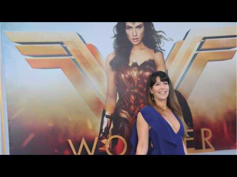 VIDEO : Despite Strides, The Numbers Show We Still Have Quite The Oscars Gender Gap To Deal With