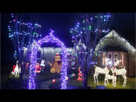 VIDEO : Non-American Christmas Traditions