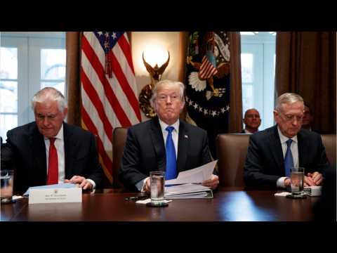 VIDEO : Trump Eyes Former Aides To Replace West Wing Staffers