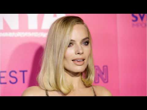 VIDEO : Margot Robbie's 